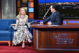 Christina Applegate feet photo thumbnail