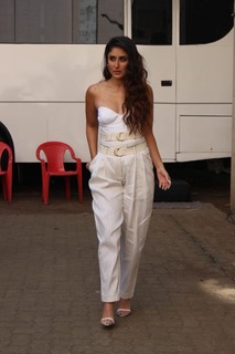 Kareena Kapoor feet photo thumbnail