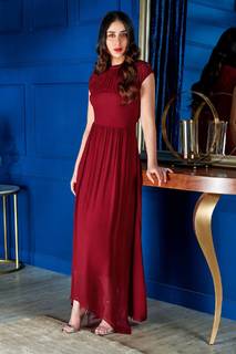 Kareena Kapoor feet photo thumbnail