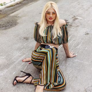 Fei Skorda feet photo thumbnail
