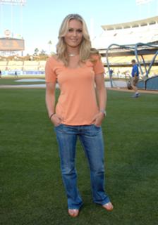 Lindsey Vonn feet photo thumbnail