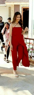 Rakul Preet Singh feet photo thumbnail