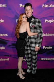 Ariel Winter feet photo thumbnail