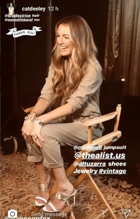 Cat Deeley feet photo thumbnail