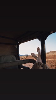 Behati Prinsloo feet photo thumbnail