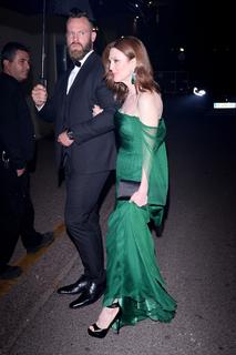 Julianne Moore feet photo thumbnail