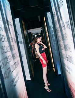 Angelababy feet photo thumbnail