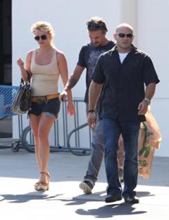 Britney Spears feet photo thumbnail