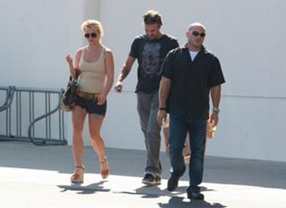 Britney Spears feet photo thumbnail
