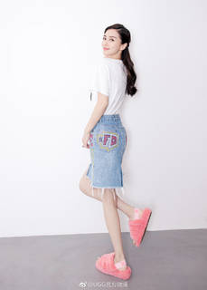 Angelababy feet photo thumbnail