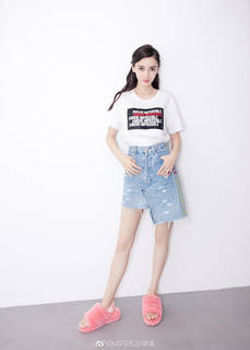 Angelababy feet photo thumbnail
