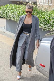 Sofia Richie feet photo thumbnail