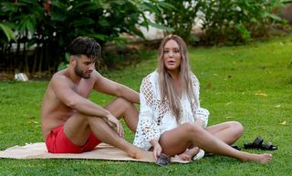 Charlotte Crosby feet photo thumbnail