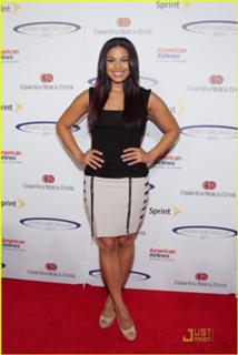 Jordin Sparks feet photo thumbnail