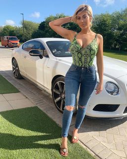 Chloe Ferry feet photo thumbnail