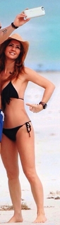 Andrea Legarreta feet photo thumbnail
