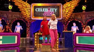 Holly Willoughby feet photo thumbnail