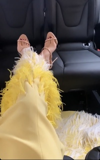 Xenia Tchoumitcheva feet photo thumbnail