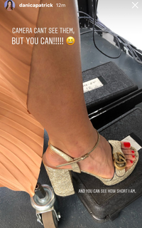 Danica Patrick feet photo thumbnail