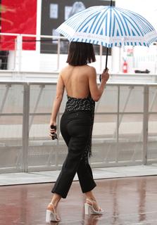 Lena Meyer-Landrut feet photo thumbnail