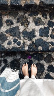 Adriene Mishler feet photo thumbnail