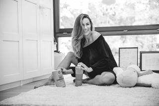 Melita Toniolo feet photo thumbnail