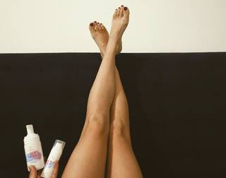 Melita Toniolo feet photo thumbnail