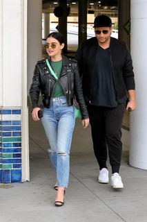 Lucy Hale feet photo thumbnail