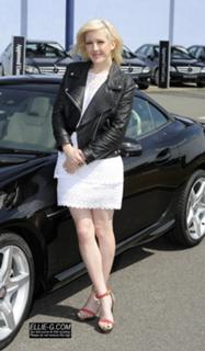 Ellie Goulding feet photo thumbnail