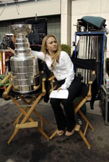 Hayden Panettiere feet photo thumbnail