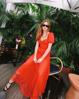Marina Ruy Barbosa feet photo thumbnail