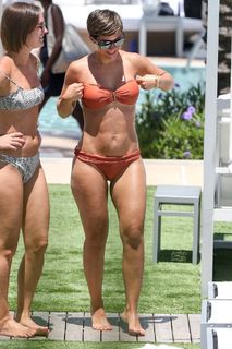 Frankie Bridge feet photo thumbnail