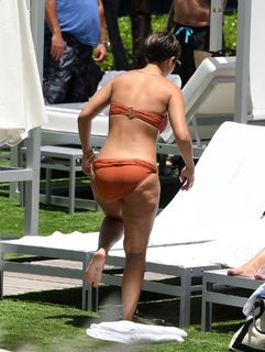 Frankie Bridge feet photo thumbnail