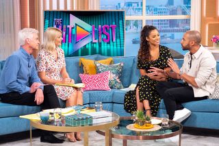 Holly Willoughby feet photo thumbnail