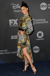 Roselyn Sanchez feet photo thumbnail