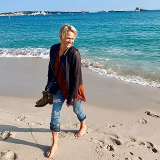 Nova Meierhenrich feet photo thumbnail