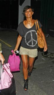Frankie Bridge feet photo thumbnail