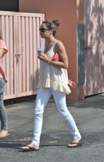 Ashley Tisdale feet photo thumbnail