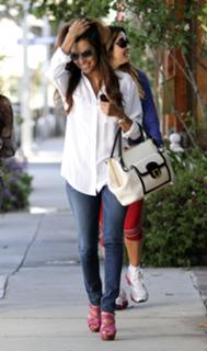 Eva Longoria feet photo thumbnail