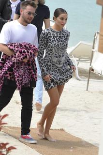 Olivia Culpo feet photo thumbnail