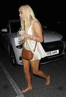 Chloe Ferry feet photo thumbnail