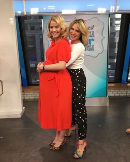 Amy Robach feet photo thumbnail