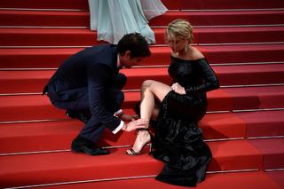 Virginie Efira feet photo thumbnail