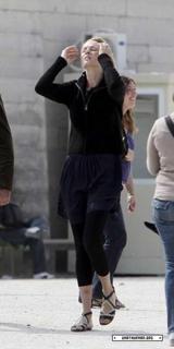 Uma Thurman feet photo thumbnail