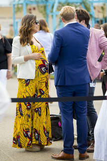 Myleene Klass feet photo thumbnail