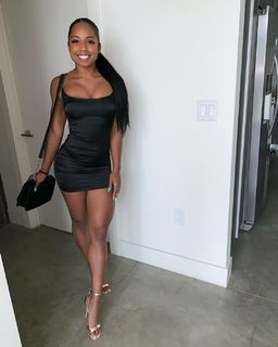 Qimmah Russo feet photo thumbnail