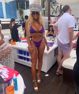 Chloe Ferry feet photo thumbnail