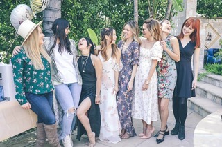 Vanessa Hudgens feet photo thumbnail