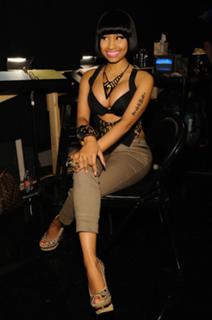 Nicki Minaj feet photo thumbnail