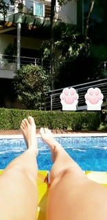 Lívia Andrade feet photo thumbnail